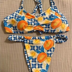 NWT Moana Bikini Mango Amore size L top and size L bottom.